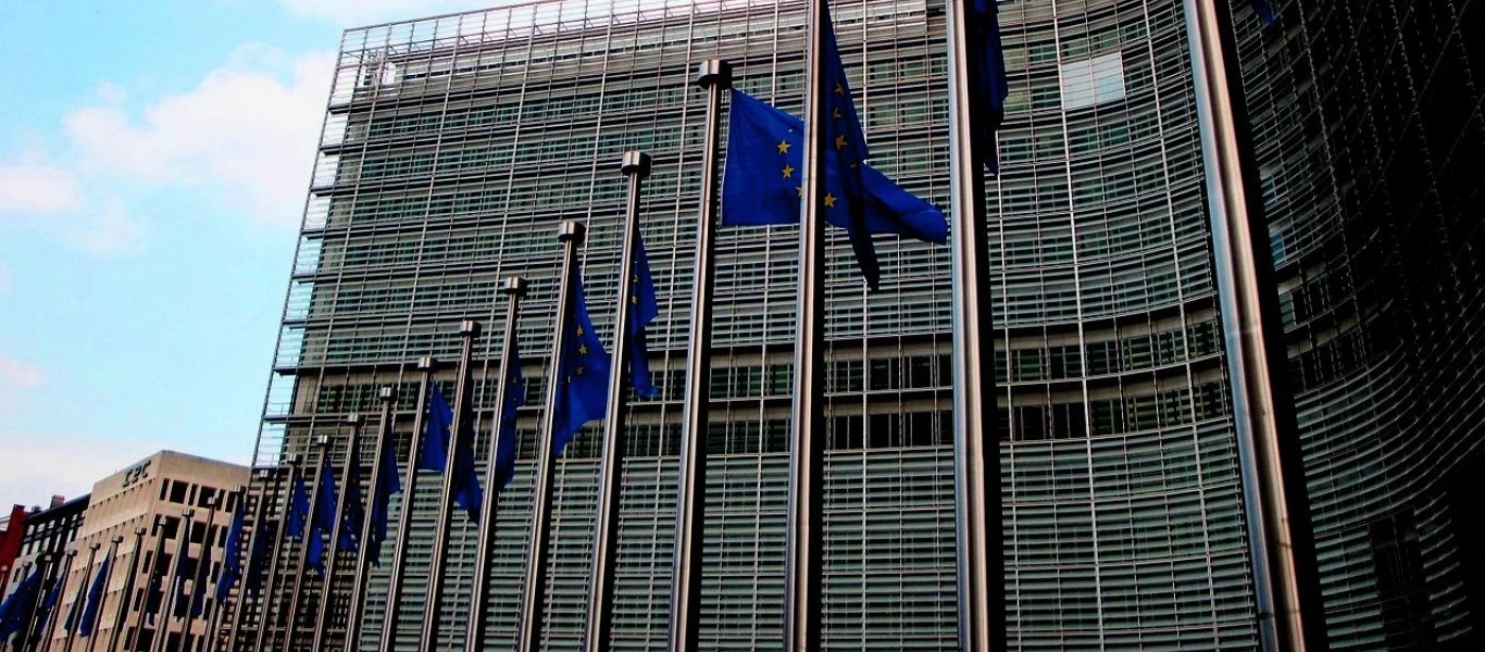 Η ΕΕ αρνείται ν'αποζημιώσει Έλληνες αγρότες που καταστράφηκαν λόγω του εμπάργκο στη Ρωσία: «Κάντε το για την Ουκρανία!»